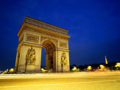 Beautiful Paris for Travel Background Wallpaper
