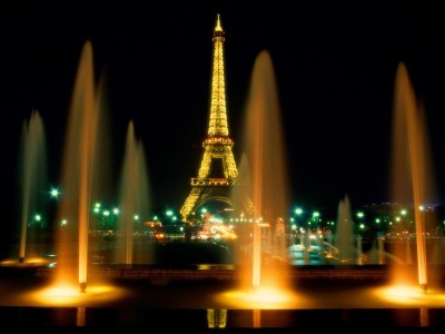 Paris at night Background Wallpaper